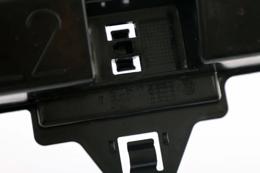 Lot Halteleisten a Gauche L2 7240913 pour BMW 1 F20 à propos du numéro de pièce 7293555 BMW 1 F20 Lot Halteleisten a Gauche L2 7240913 - SKU 7293555 - Numéro de pièce 7293555