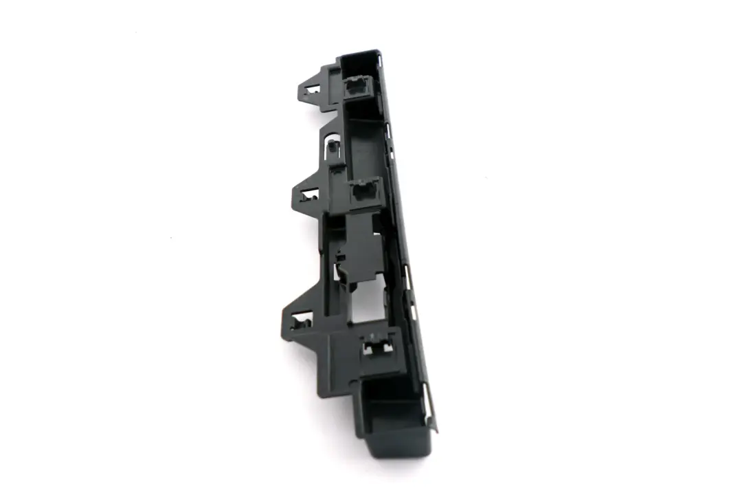 BMW Série 1 F20 Support de fixation de bande de maintien R3 Droit 7240916 - SKU 7293556-1 - Numéro de pièce 7293556