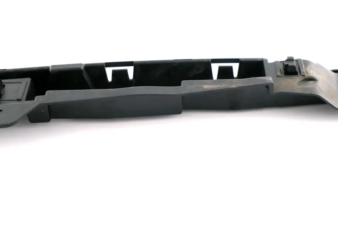 Ślizg Mocowanie Progu Prawe Prawy do BMW F20 o numerze 7293556 BMW F20 Ślizg Mocowanie Progu Prawe Prawy - SKU 7293556-2 - Numer Części 7293556