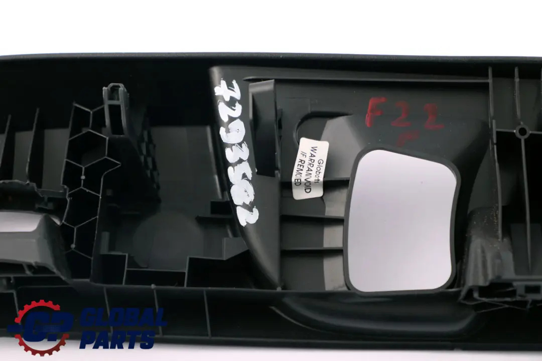 BMW 1 2 3 er F20 F21 F22 F30 F31 Blende Sitz Aussen Rechts Schwarz - SKU 7293582 - Teilenummer 7293582
