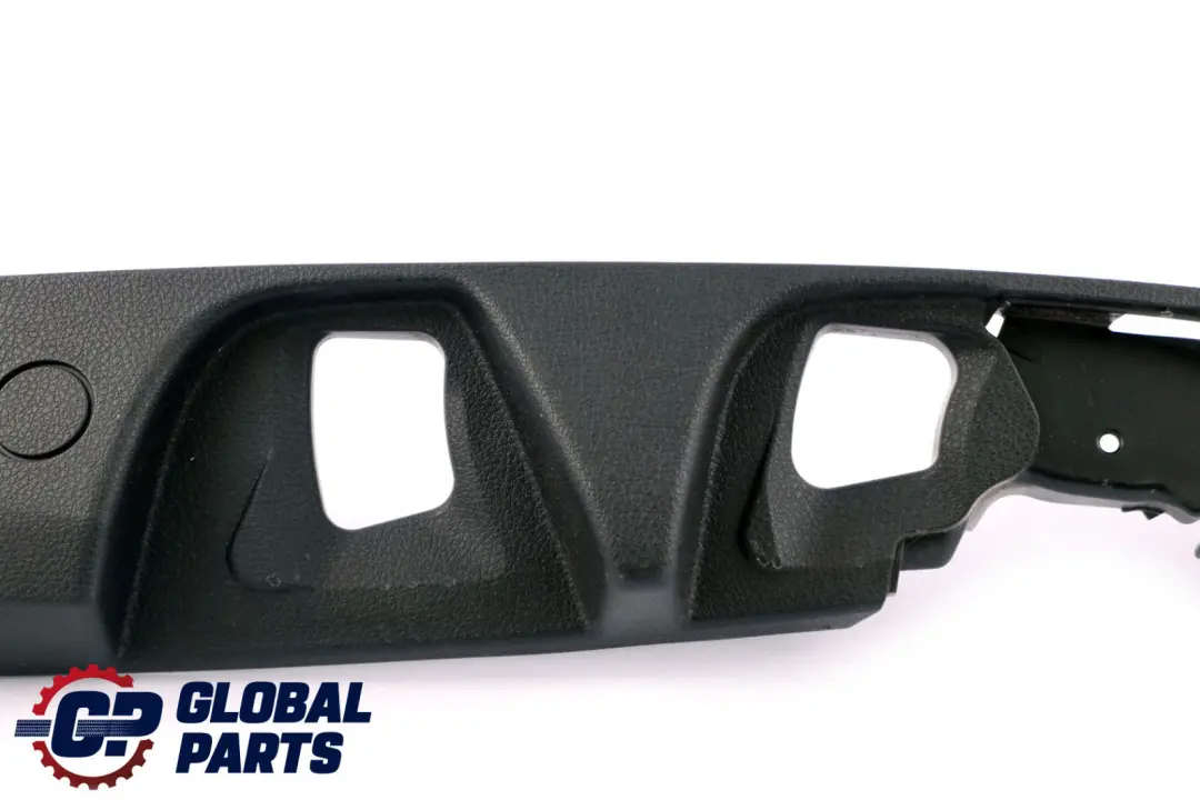 Apertura Sedile Esterno Destro Nero per BMW F20 F21 F22 F30 F31 con numero di parte 7293582 BMW F20 F21 F22 F30 F31 Apertura Sedile Esterno Destro Nero - SKU 7293582 - Numero di parte 7293582