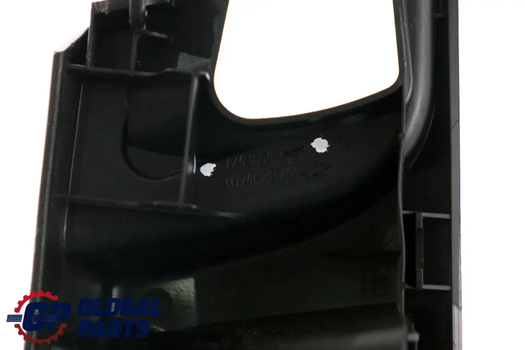 Apertura Sedile Esterno Destro Nero per BMW F20 F21 F22 F30 F31 con numero di parte 7293582 BMW F20 F21 F22 F30 F31 Apertura Sedile Esterno Destro Nero - SKU 7293582 - Numero di parte 7293582