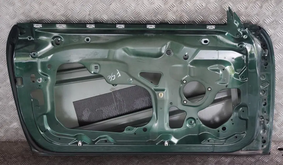 Tür vorne links British Racing Green II B22 für BMW MINI Cooper F56 F57 mit Teilenummer 7294265 BMW MINI Cooper F56 F57 Tür vorne links British Racing Green II B22 - SKU 7294265-BRGII - Teilenummer 7294265