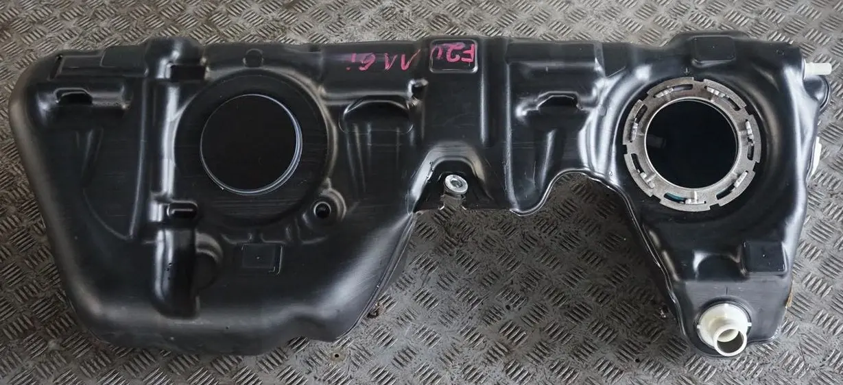 BMW F20 F21 F22 F23 Réservoir d'essence nu en plastique 7294604