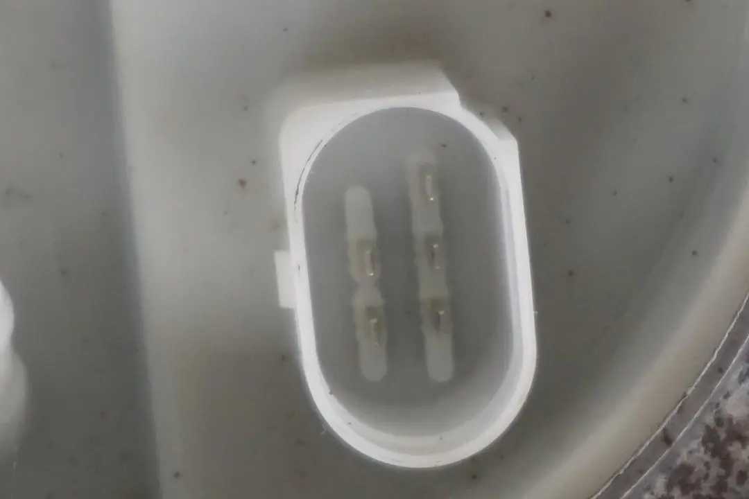 N47N Zbiornik Paliwa Bak Pompa Diesel do BMW F20 F21 o numerze 7294607 BMW F20 F21 N47N Zbiornik Paliwa Bak Pompa Diesel - SKU 7294607-1 - Numer Części 7294607