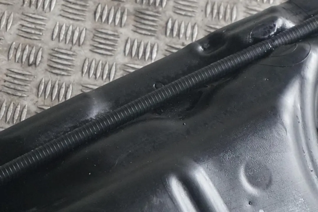 Reihe F30 F31 F32 F33 2 Diesel Nackter Kraffstofftank für BMW 3 4 mit Teilenummer 7294609 BMW 3 4 Reihe F30 F31 F32 F33 2 Diesel Nackter Kraffstofftank - SKU 7294609-2 - Teilenummer 7294609