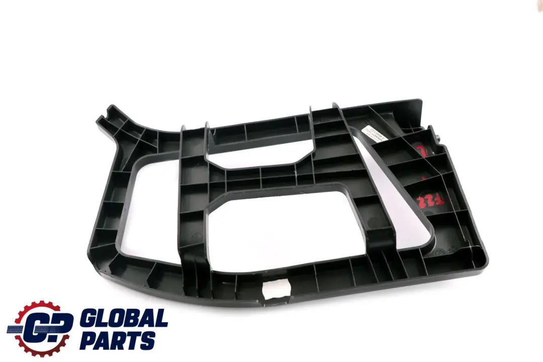 Abstützung Verkleidung Gepäckraum Links für BMW F22 mit Teilenummer 7295949 BMW F22 Abstützung Verkleidung Gepäckraum Links - SKU 7295949 - Teilenummer 7295949