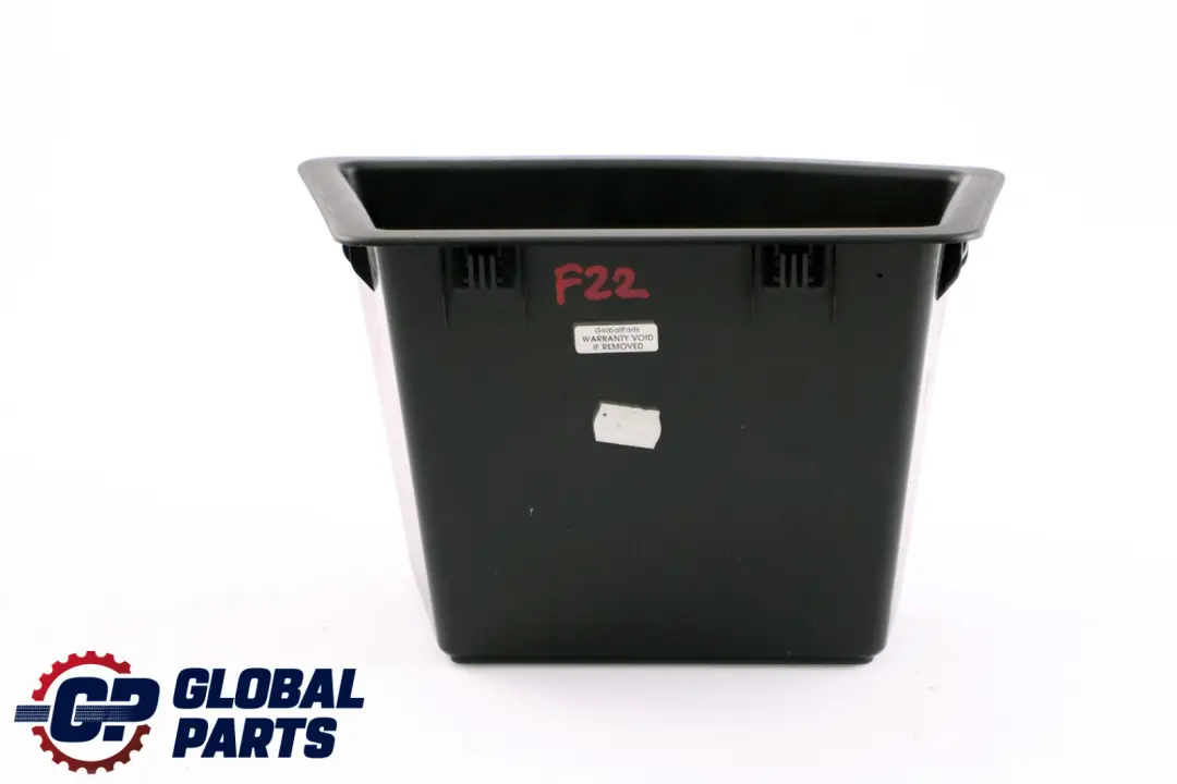 Kofferraumdeckel Hinten Rechts Ablagefach für BMW F22 LCI mit Teilenummer 7296065 BMW F22 LCI Kofferraumdeckel Hinten Rechts Ablagefach - SKU 7296065 - Teilenummer 7296065