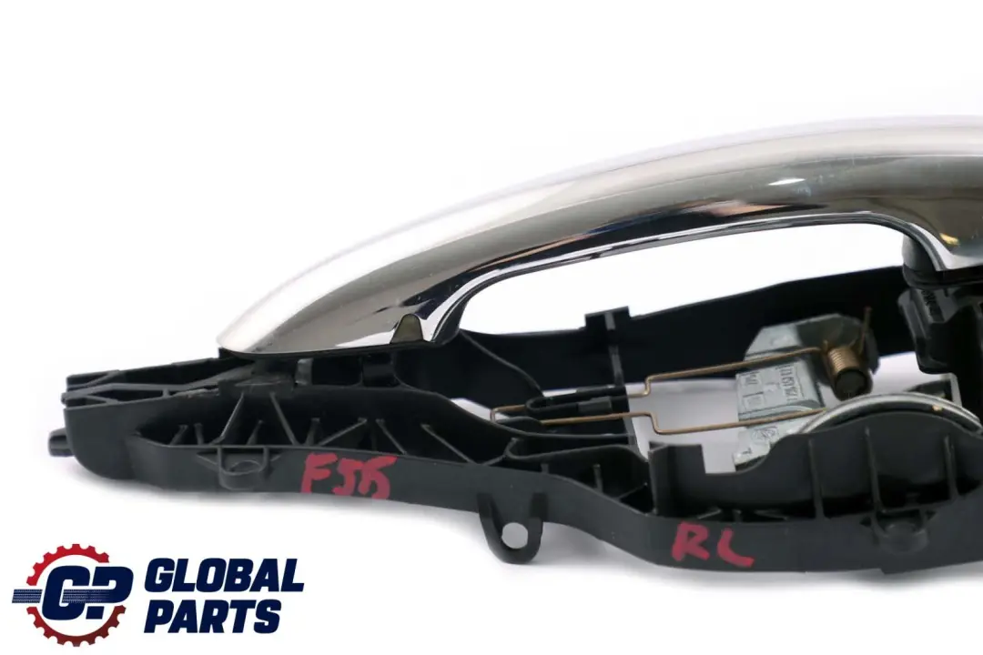 Supporto Maniglia Porta Esterna Post SX Cromo per Mini Cooper One F54 F55 F60 con numero di parte 7296457 Mini Cooper One F54 F55 F60 Supporto Maniglia Porta Esterna Post SX Cromo - SKU 7296457-4 - Numero di parte 7296457