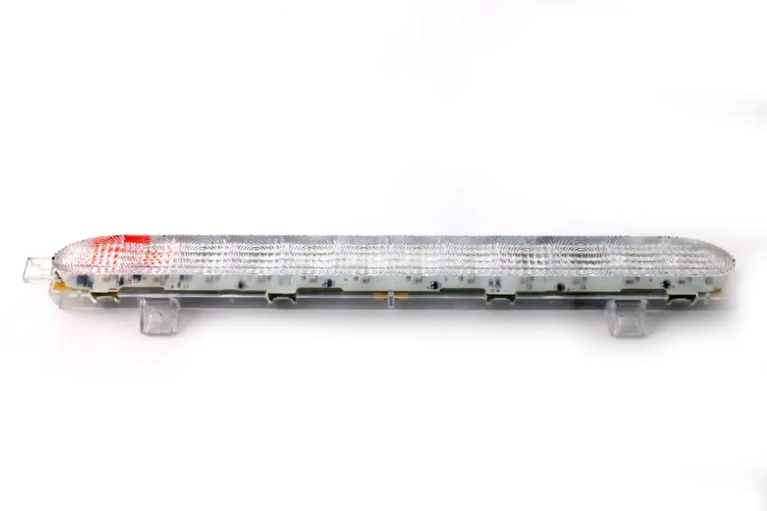 Tercera luz de freno trasera Luz de freno Blanco para Mini Cooper F55 F56 con número de pieza 7297411 Mini Cooper F55 F56 Tercera luz de freno trasera Luz de freno Blanco - SKU 7297411 - Número de pieza 7297411