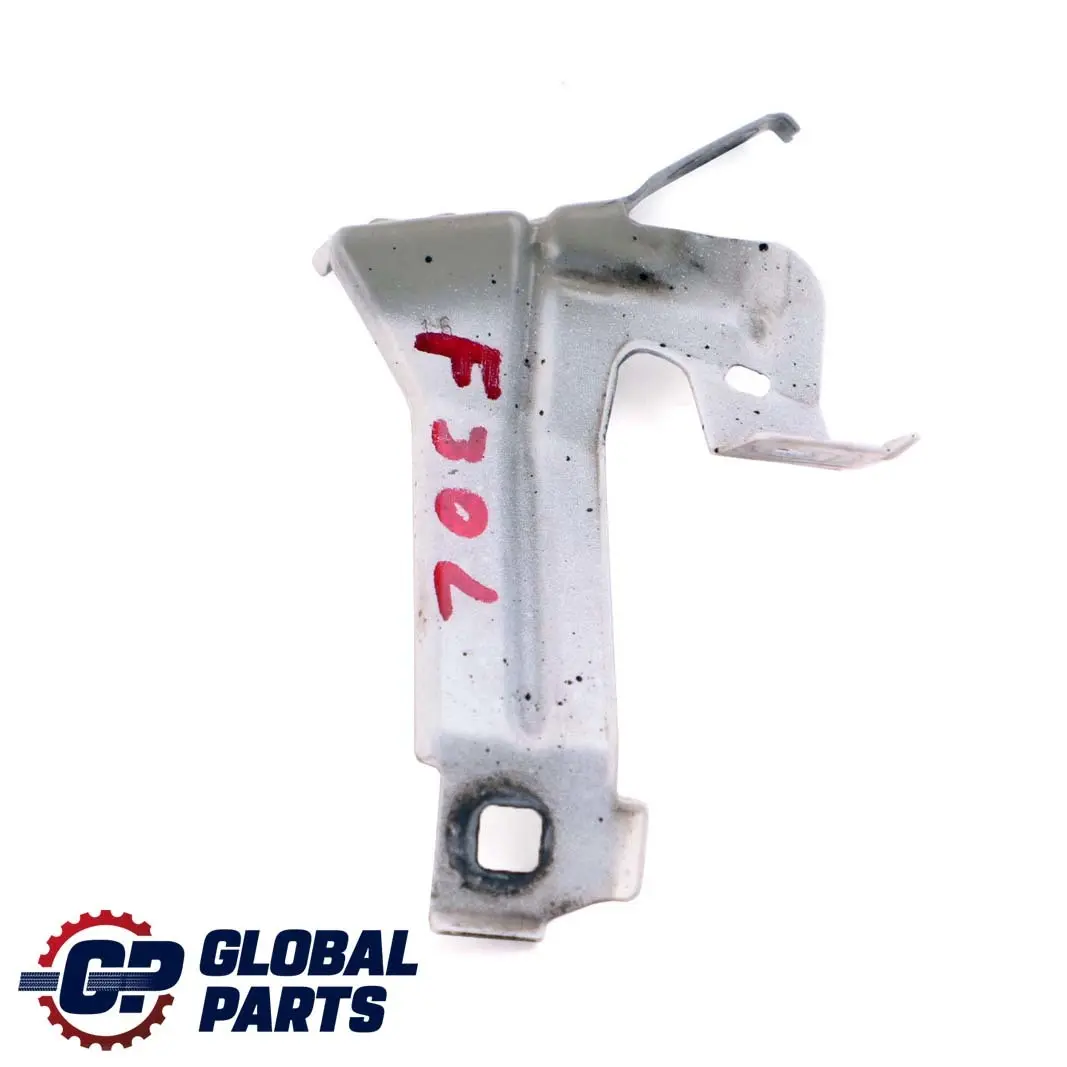 Wspornik Uchwyt Mocowanie Błotnika Przedni Lewy do BMW F30 F32 o numerze 7298037 BMW F30 F32 Wspornik Uchwyt Mocowanie Błotnika Przedni Lewy - SKU 7298037 - Numer Części 7298037