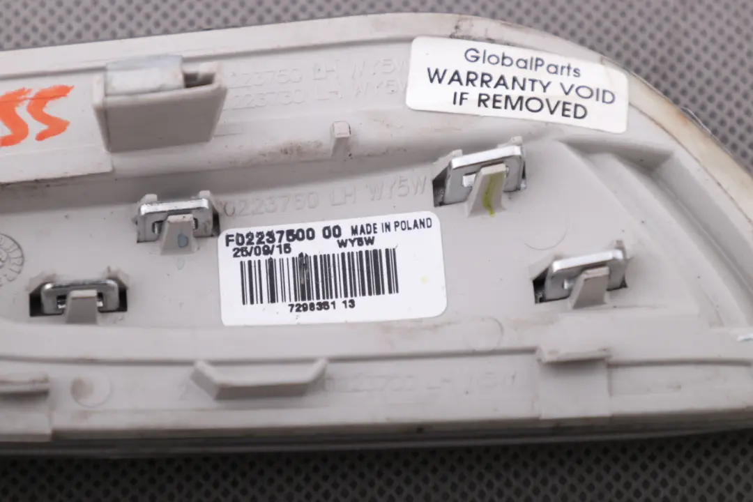 Kierunkowskaz Migacz Boczny Przedni Lewy do Mini Cooper S F55 F56 F57 o numerze 7298351 Mini Cooper S F55 F56 F57 Kierunkowskaz Migacz Boczny Przedni Lewy - SKU 7298351 - Numer Części 7298351