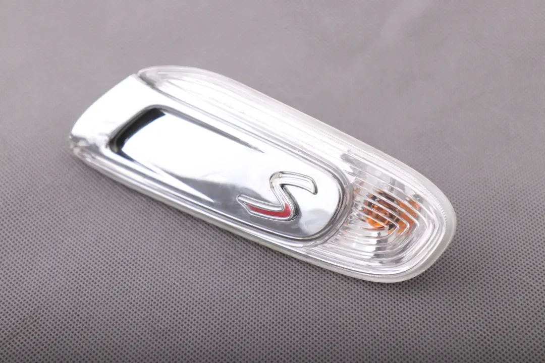 Indicador giro lateral izquierdo delantero para Mini Cooper S F55 F56 F57 con número de pieza 7298351 Mini Cooper S F55 F56 F57 Indicador giro lateral izquierdo delantero - SKU 7298351 - Número de pieza 7298351