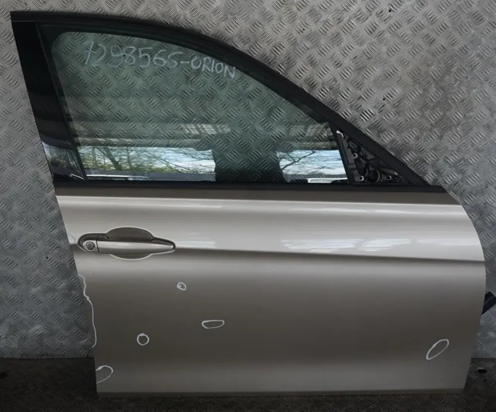 BMW 3 F30 F31 Első Jobb Ajtó Orionsilber Orion Ezüst Metál A92