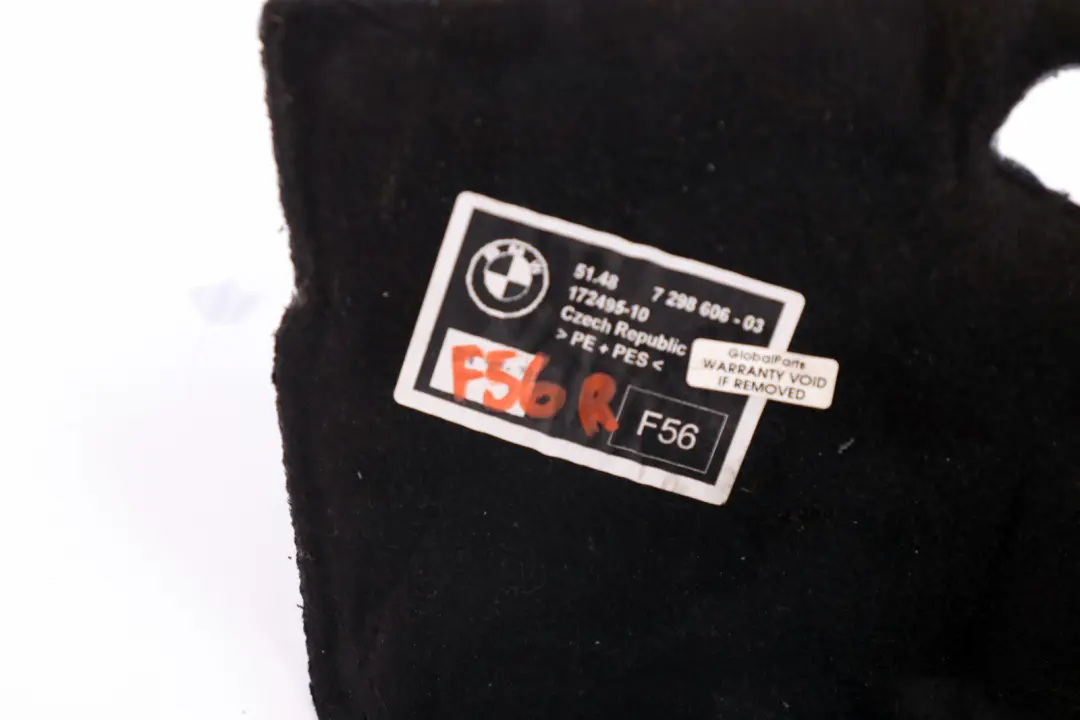 Izolacja osłona bagażnika koła prawa do MINI F56 F57 o numerze 7298606 MINI F56 F57 Izolacja osłona bagażnika koła prawa - SKU 7298606 - Numer Części 7298606