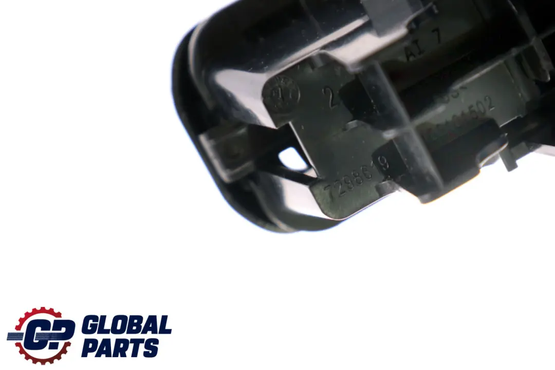 Cerradura Piso Panel Recubrimiento Negro para Mini Cooper F55 F56 con número de pieza 7298619 Mini Cooper F55 F56 Cerradura Piso Panel Recubrimiento Negro - SKU 7298619 - Número de pieza 7298619