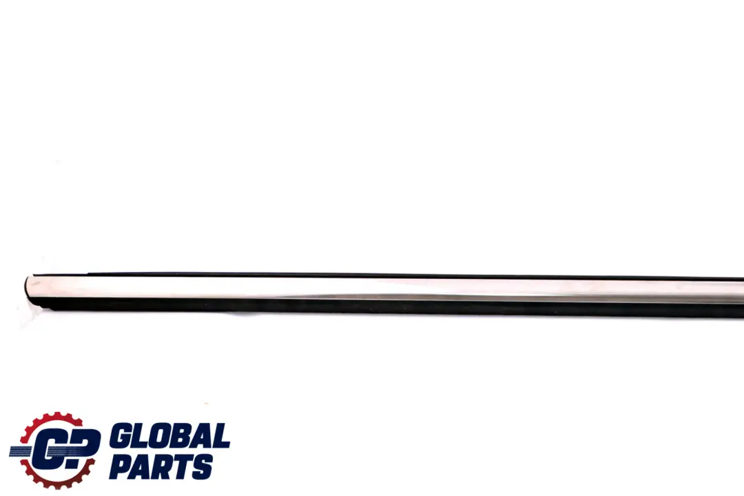 Tira Sellado Canal Puerta Ventana Moldura Delantera Izquierda Cromada para Mini F56 con número de pieza 7299991 Mini F56 Tira Sellado Canal Puerta Ventana Moldura Delantera Izquierda Cromada - SKU 7299991 - Número de pieza 7299991