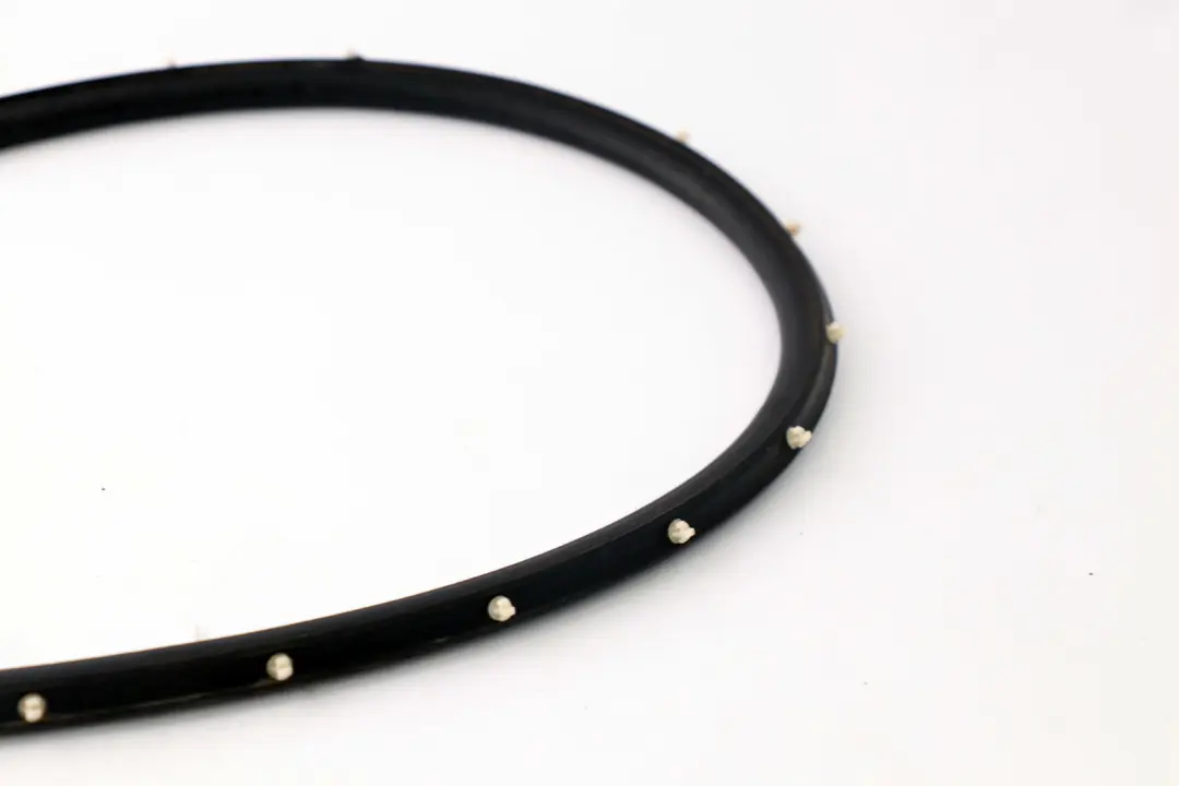 Mini Cooper One F56 F57 Dichtung Abdichtung TĂĽrfuge Unten Vorne - SKU 7299999 - Teilenummer 7299999