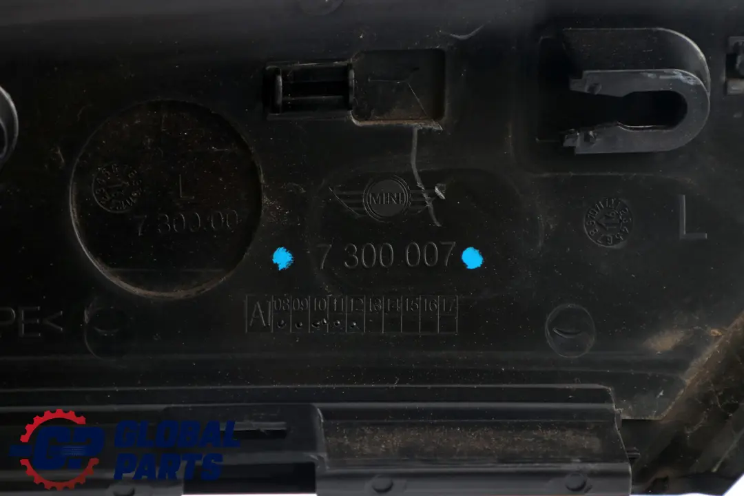 Listwa Osłona Słupka Przednia Lewa Przód Lewy do Mini Cooper F56 o numerze 7300007 Mini Cooper F56 Listwa Osłona Słupka Przednia Lewa Przód Lewy - SKU 7300007 - Numer Części 7300007