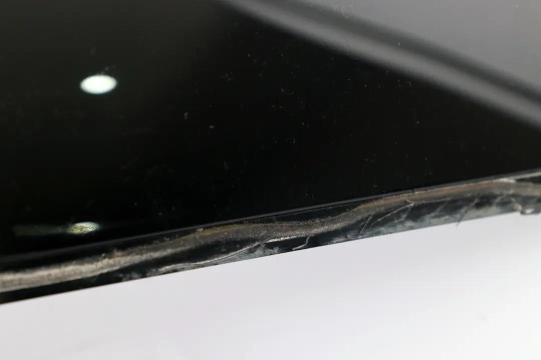 Columna Exterior Cubierta Pilar Trasero Derecho para BMW Mini Cooper Uno F56 con número de pieza 7300014 BMW Mini Cooper Uno F56 Columna Exterior Cubierta Pilar Trasero Derecho - SKU 7300014 - Número de pieza 7300014