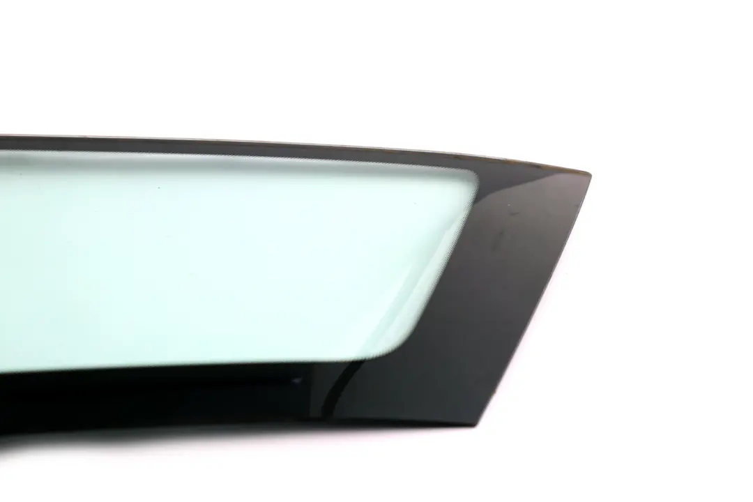 Cuarto Ventana Lateral Verde Trasera Derecha AS2 para Mini Cooper One F56 con número de pieza 7300018 Mini Cooper One F56 Cuarto Ventana Lateral Verde Trasera Derecha AS2 - SKU 7300018 - Número de pieza 7300018