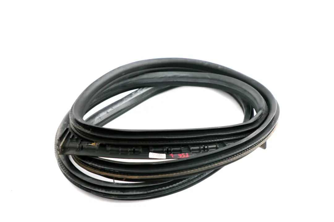 Chiusura Ermetica Porta Sinistra per Mini Cooper One F56 con numero di parte 7408449 Mini Cooper One F56 Chiusura Ermetica Porta Sinistra - SKU 7300029 - Numero di parte 7408449