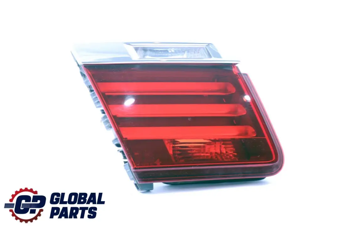 Luz Trasera En Tapa De Maletero Izquierda para BMW F01 con número de pieza 7300271 BMW F01 Luz Trasera En Tapa De Maletero Izquierda - SKU 7300271 - Número de pieza 7300271