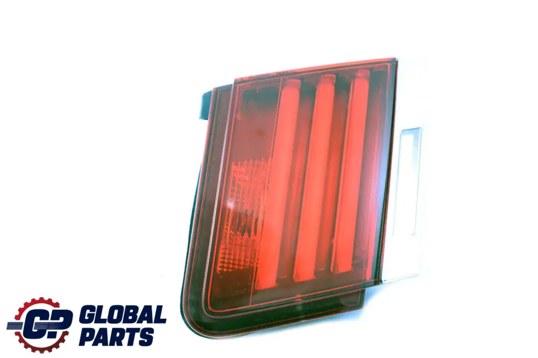 Feu Arrière du Couvercle de Coffre Gauche pour BMW F01 à propos du numéro de pièce 7300271 BMW F01 Feu Arrière du Couvercle de Coffre Gauche - SKU 7300271 - Numéro de pièce 7300271