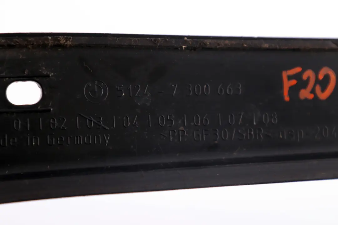 Couverture Gully a Gauche 5124 pour BMW 1 F20 F21 à propos du numéro de pièce 7300663 BMW 1 F20 F21 Couverture Gully a Gauche 5124 - SKU 7300663 - Numéro de pièce 7300663