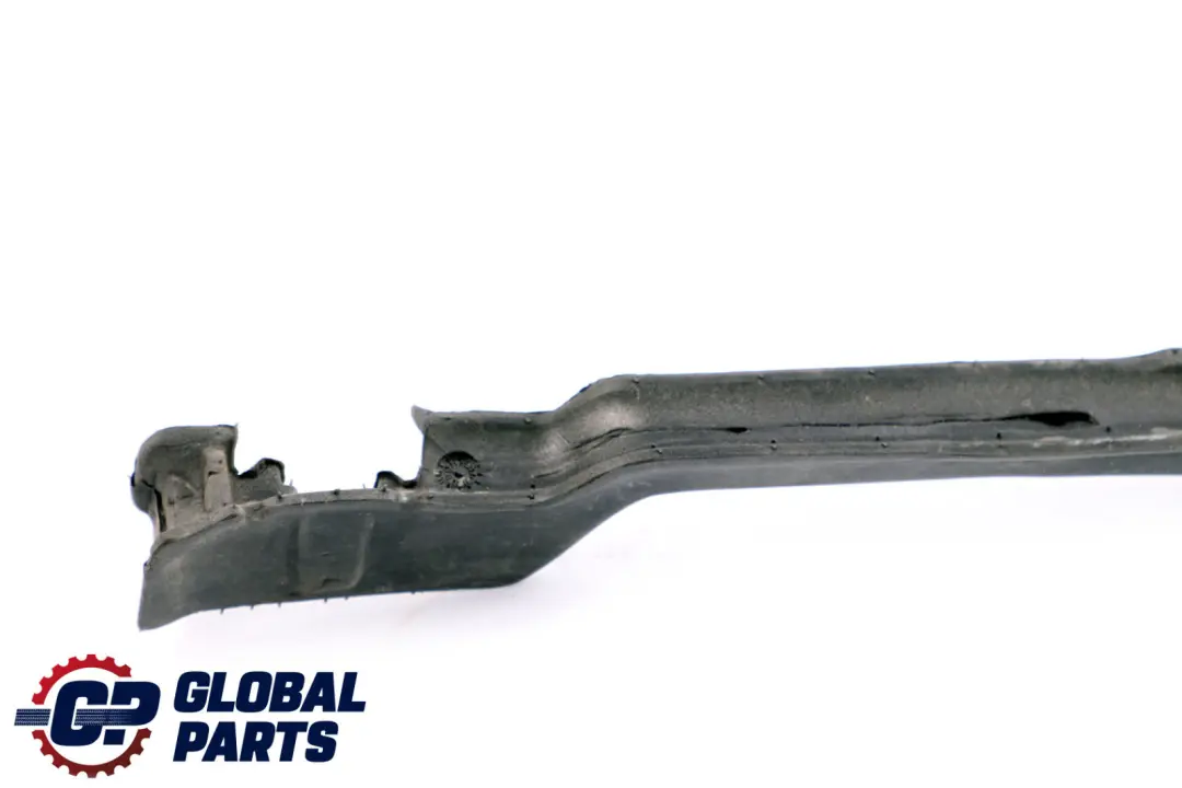 Sealing Side Panel Right O/S to BMW 1 2 Series F20 F21 F22 LCI with Part number 7300694 BMW 1 2 Series F20 F21 F22 LCI Sealing Side Panel Right O/S - SKU 7300694 - Part number 7300694