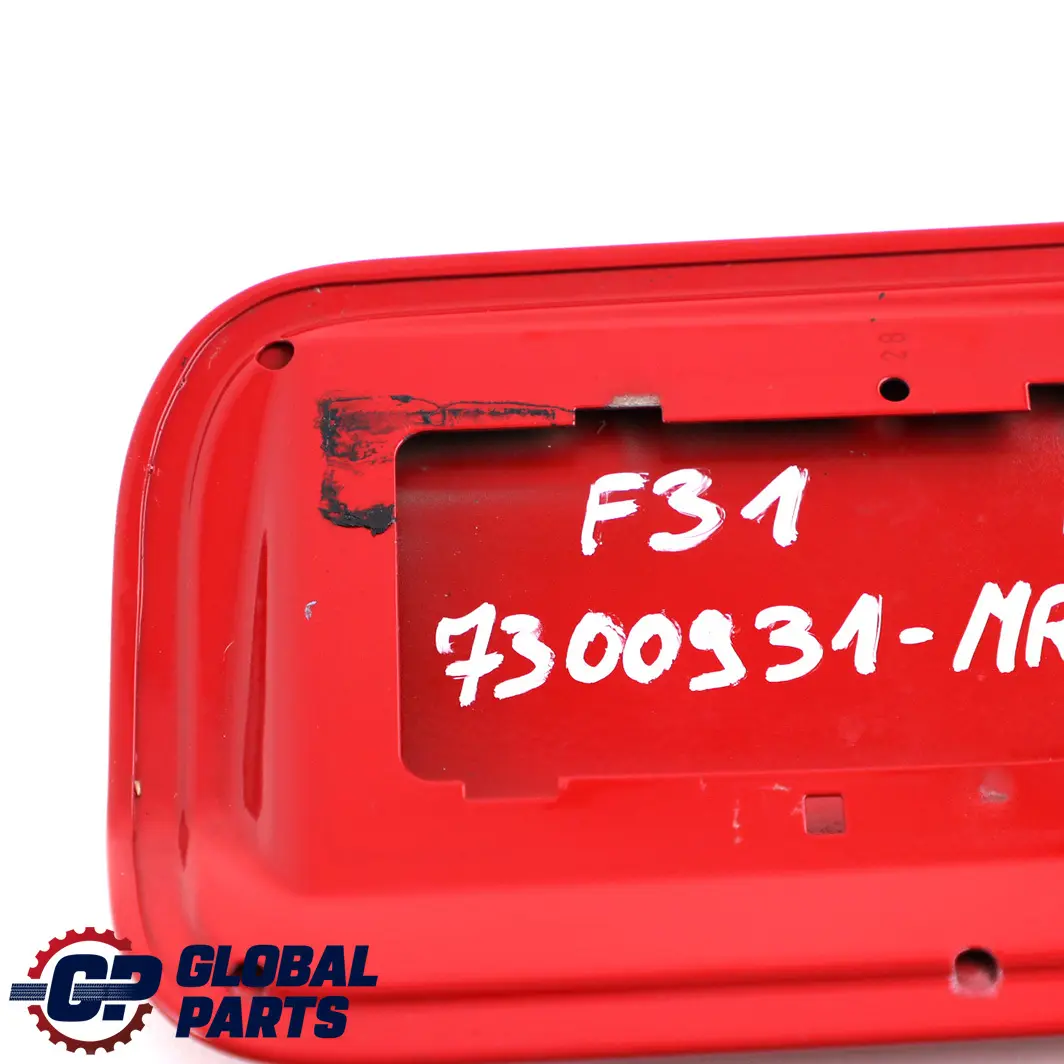 Coperchio Carburante Sportello Riempimento Red Metallic per BMW F31 con numero di parte 7300931 BMW F31 Coperchio Carburante Sportello Riempimento Red Metallic - SKU 7300931-MRT - Numero di parte 7300931