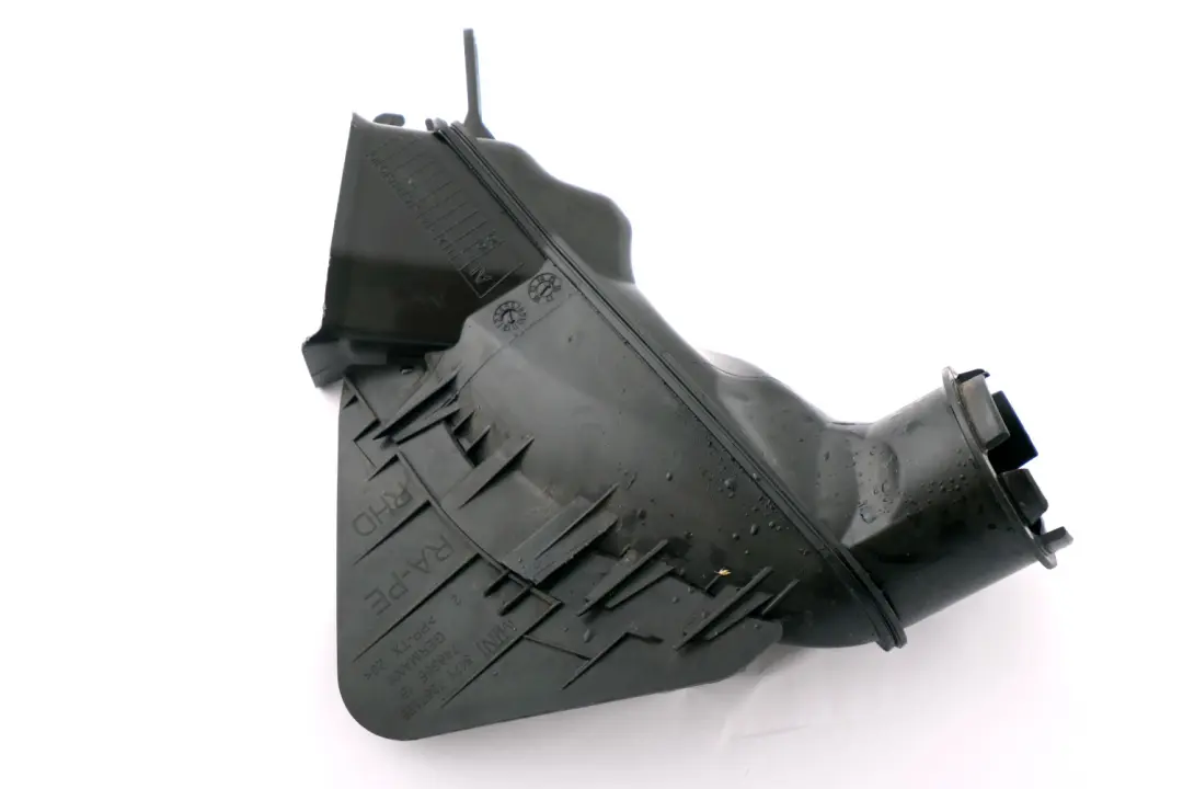 Water Drain Tube Right O/S to Mini Cooper F55 F56 F57 with Part number 7301018 Mini Cooper F55 F56 F57 Water Drain Tube Right O/S - SKU rhd-7301018 - Part number 7301018