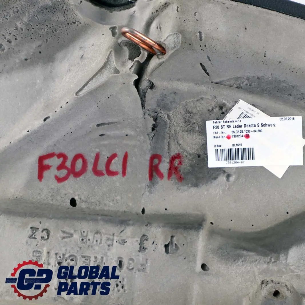 Sedile Posteriore Panca Destra Pannello Laterale Pelle Dakota Nero per BMW F30 con numero di parte 7301204 BMW F30 Sedile Posteriore Panca Destra Pannello Laterale Pelle Dakota Nero - SKU 7301204 - Numero di parte 7301204