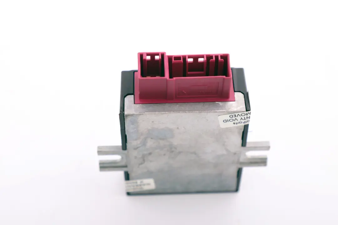 Unité De Contrôle De Pompe À Essence pour BMW F10 F20 F30 F32 à propos du numéro de pièce 7358144 BMW F10 F20 F30 F32 Unité De Contrôle De Pompe À Essence - SKU 7301554 - Numéro de pièce 7358144