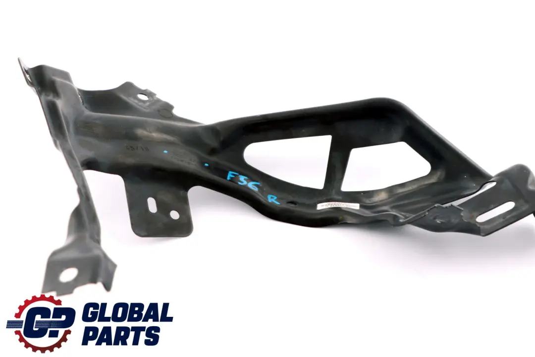 Soporte Montaje Faro Derecho para Mini Cooper F55 F56 F57 con número de pieza 7301600 Mini Cooper F55 F56 F57 Soporte Montaje Faro Derecho - SKU 7301600 - Número de pieza 7301600