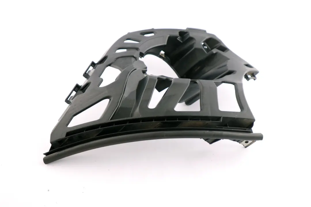 Mini F55 F56 F57 Supporto paraurti anteriore Fendinebbia Sinistro - SKU 7302507 - Numero di parte 7302507