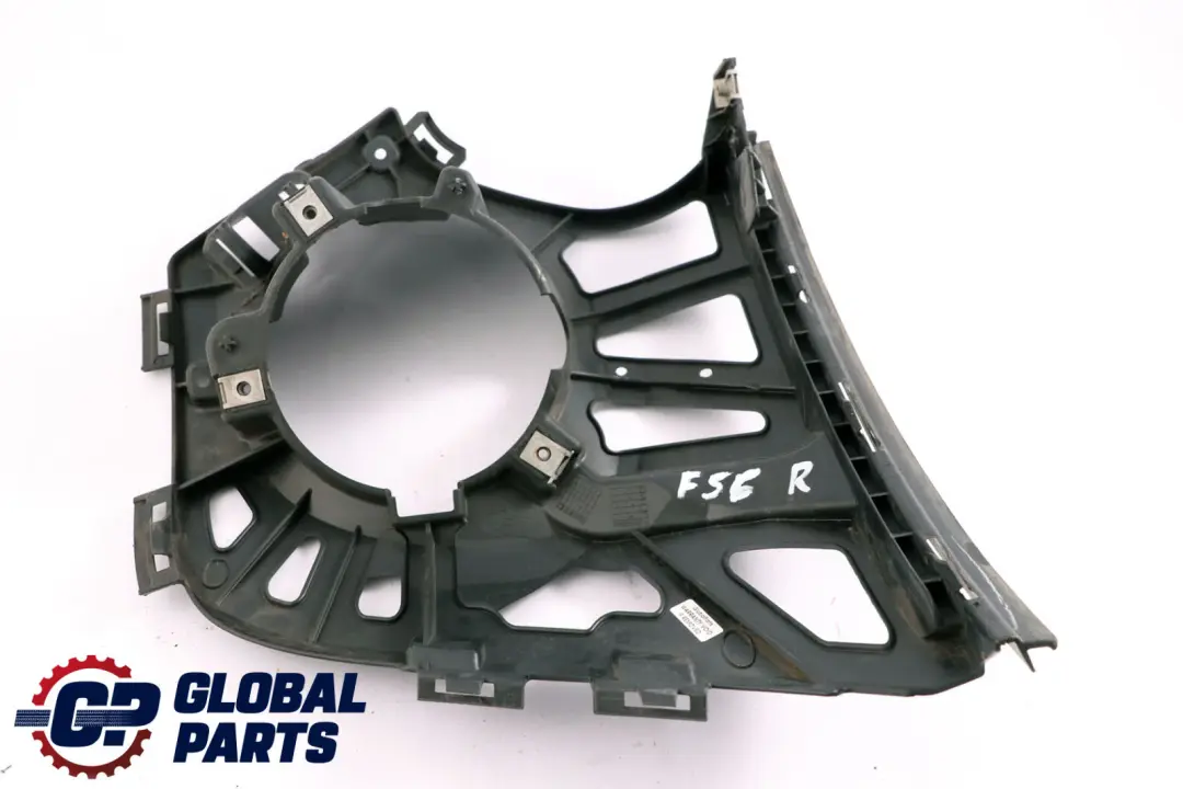 Mini F55 F56 F57 Supporto paraurti anteriore Fendinebbia Destro - SKU 7302508 - Numero di parte 7302508