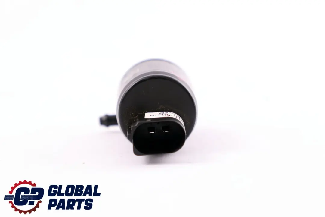 BMW 1 E60 E61 E81 E87 E90 E91 F20 F30 Pompe de Lavage Reservoir Liquide - SKU 7302589 - Numéro de pièce 7302589