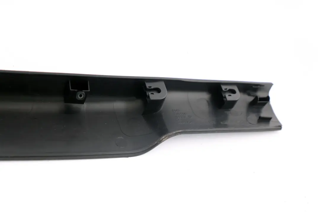 Tapa del maletero Interior Panel embellecedor superior para Mini One F56 con número de pieza 7302706 Mini One F56 Tapa del maletero Interior Panel embellecedor superior - SKU 7302706 - Número de pieza 7302706