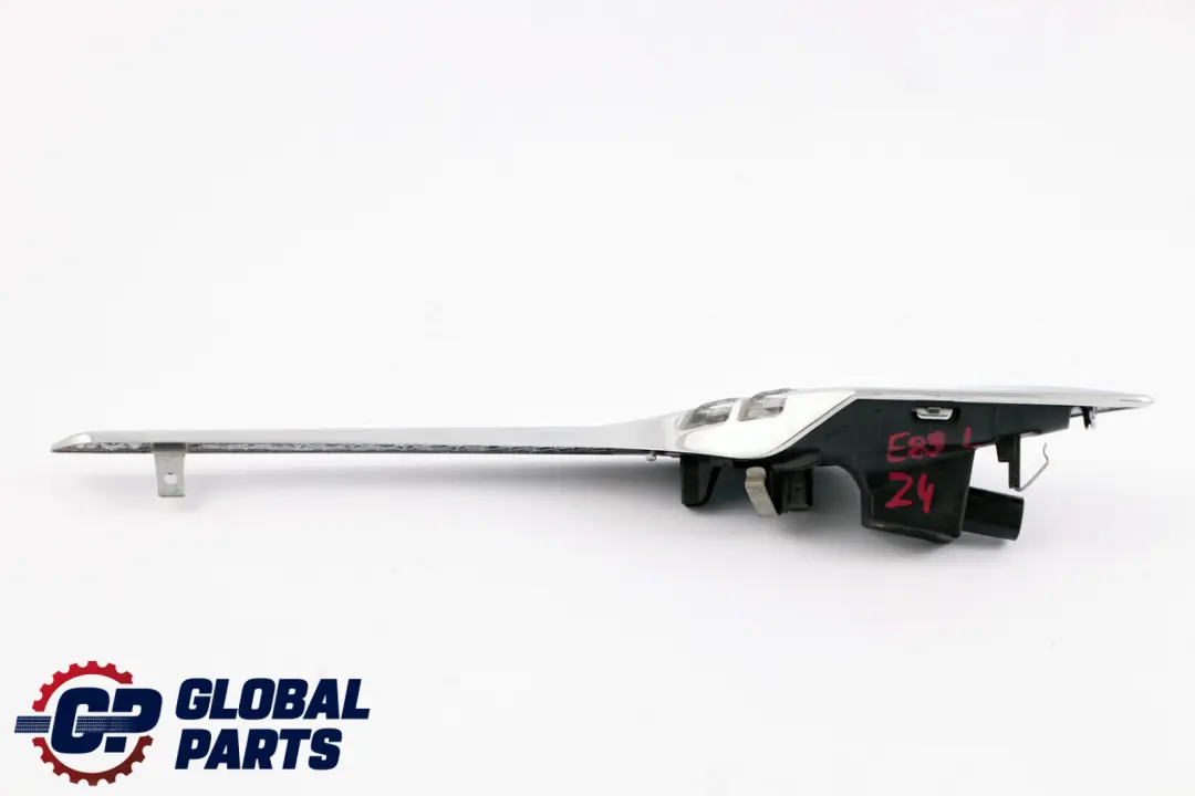 Feu Clignotant Additionnel Gauche Chrome pour BMW Z4 E89 à propos du numéro de pièce 7303243 BMW Z4 E89 Feu Clignotant Additionnel Gauche Chrome - SKU 7303243 - Numéro de pièce 7303243