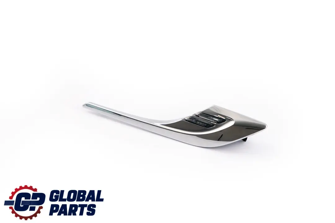 Luz Indicadora de Giro Adicional Derecha Cromo para BMW Z4 E89 con número de pieza 7303244 BMW Z4 E89 Luz Indicadora de Giro Adicional Derecha Cromo - SKU 7303244 - Número de pieza 7303244