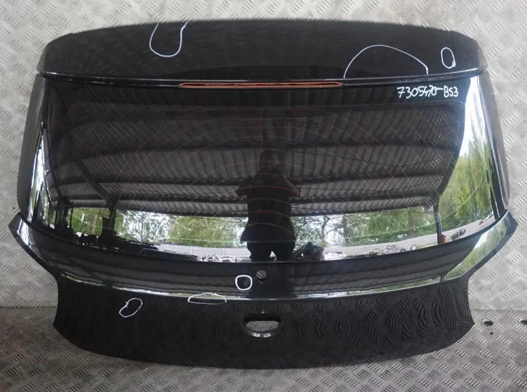 Boot Trunk Lid Tailgate Black Sapphire - 475 to BMW 1 Series F20 F21 3 Rear with Part number 7305470 BMW 1 Series F20 F21 3 Rear Boot Trunk Lid Tailgate Black Sapphire - 475 - SKU 7305470-BS3 - Part number 7305470