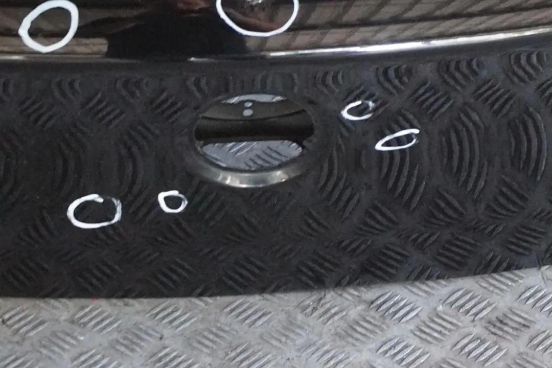 Boot Trunk Lid Tailgate Schwarz 2 Jet Black 668 to BMW 1 Series F20 F21 1 Rear with Part number 7305470 BMW 1 Series F20 F21 1 Rear Boot Trunk Lid Tailgate Schwarz 2 Jet Black 668 - SKU 7305470-SCH1 - Part number 7305470