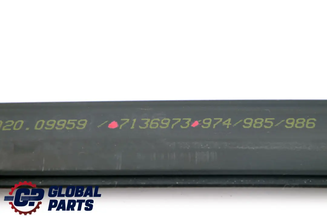 BMW X5 E70 Window Guide Seal Left Front Door N/S - SKU 7305627 - Part number 7305627