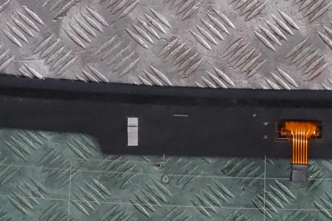 Trunk Lid Tailgate Window Glass AS2 Green UK to BMW 2 Series F22 F87 M2 Rear with Part number 7307737 BMW 2 Series F22 F87 M2 Rear Trunk Lid Tailgate Window Glass AS2 Green UK - SKU 7307737 - Part number 7307737