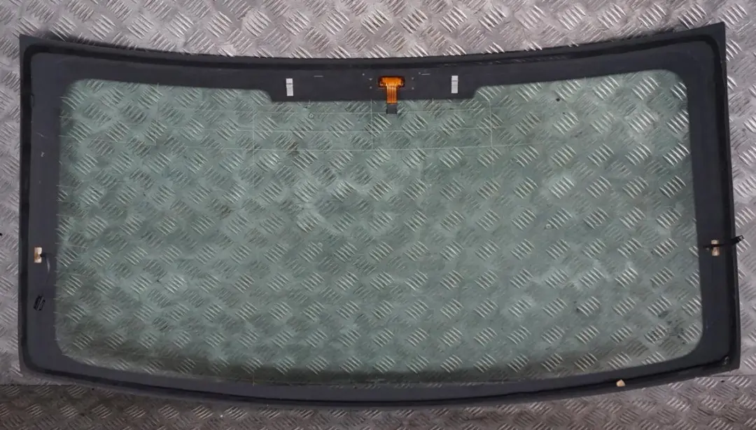 Trunk Lid Tailgate Window Glass AS2 Green UK to BMW 2 Series F22 F87 M2 Rear with Part number 7307737 BMW 2 Series F22 F87 M2 Rear Trunk Lid Tailgate Window Glass AS2 Green UK - SKU 7307737 - Part number 7307737