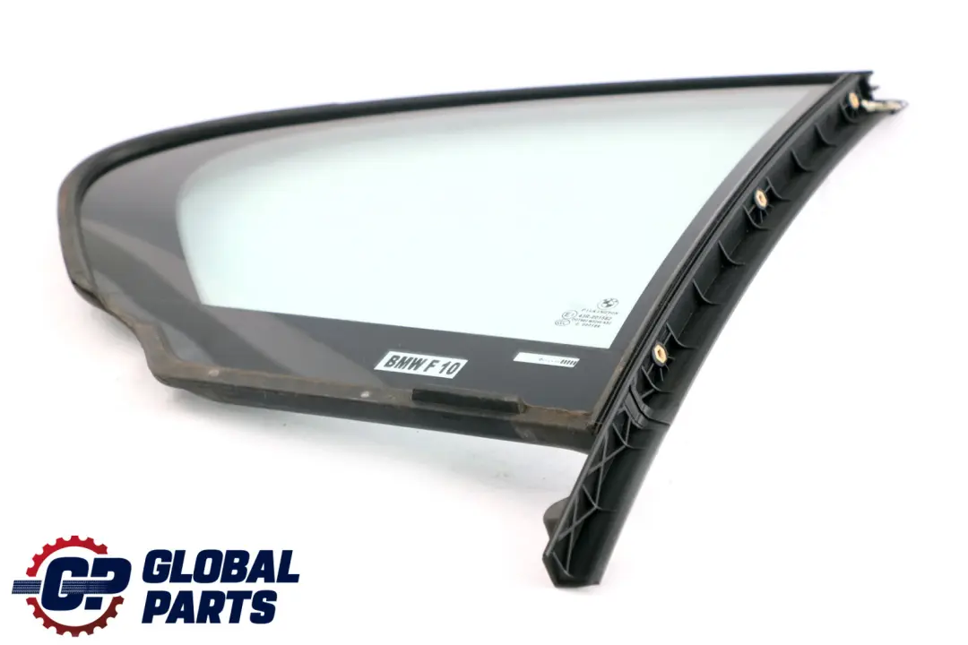 Vetro Laterale Porta Verde Fisso AS2 Posteriore Destro per BMW F10 con numero di parte 7311246 BMW F10 Vetro Laterale Porta Verde Fisso AS2 Posteriore Destro - SKU 7311246 - Numero di parte 7311246