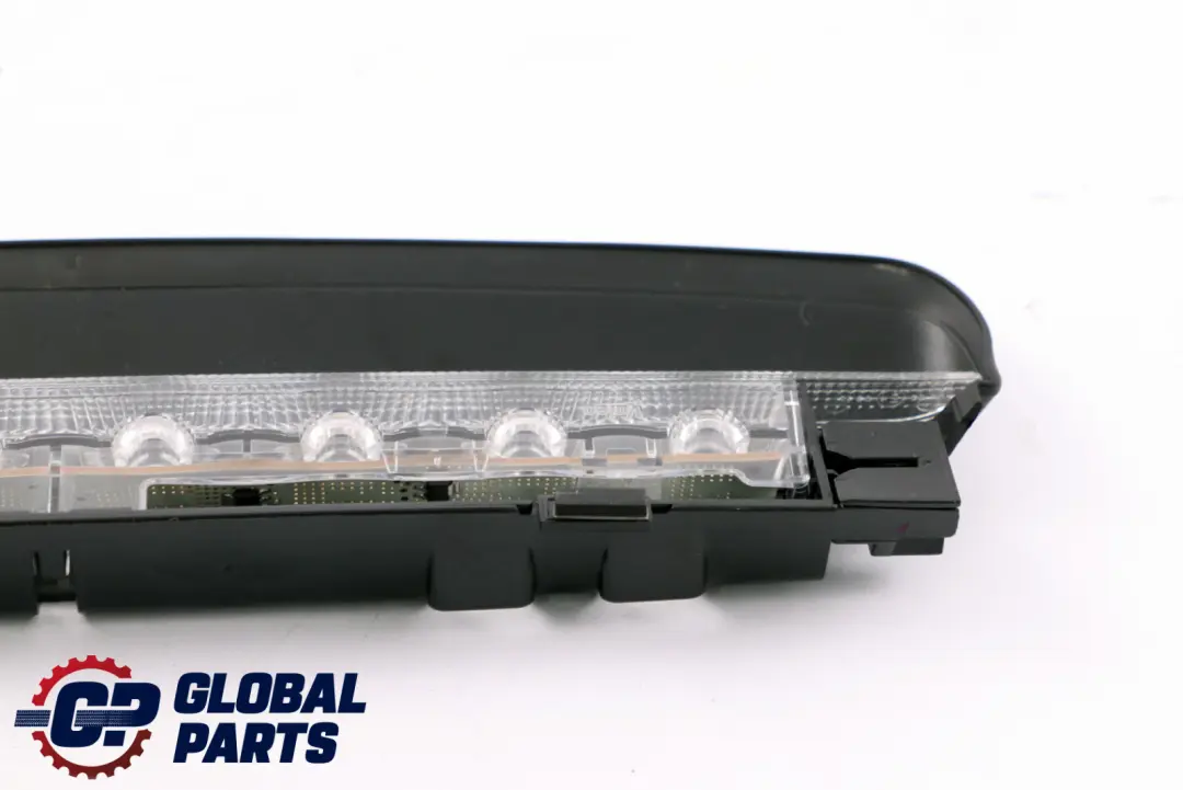 Arrière Troisième Feu Stop Feu de Frein Blanc pour BMW F22 F87 M2 à propos du numéro de pièce 7311541 BMW F22 F87 M2 Arrière Troisième Feu Stop Feu de Frein Blanc - SKU 7311541 - Numéro de pièce 7311541