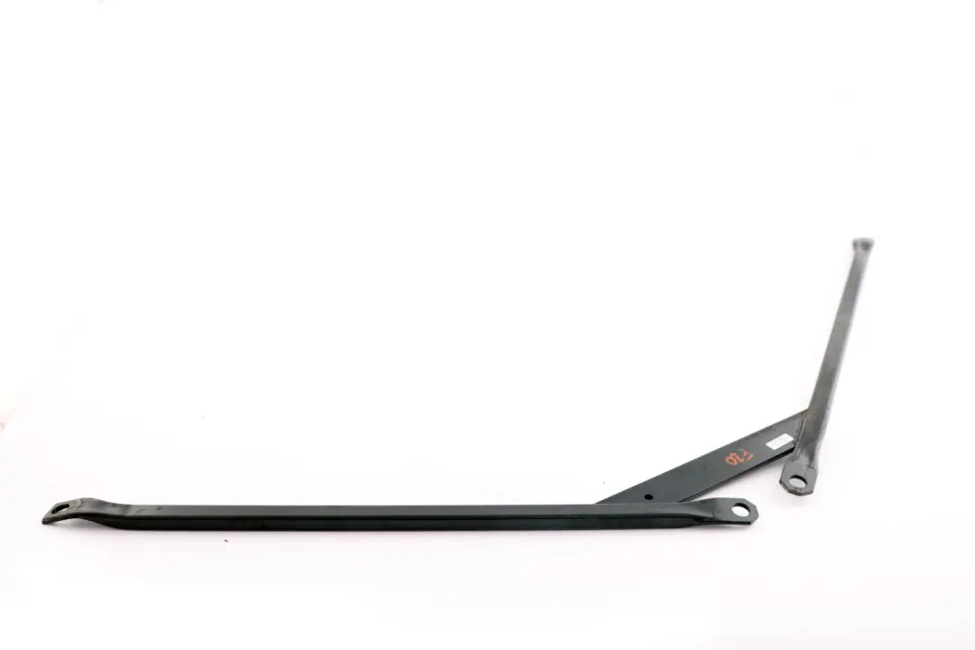 Tableau Bonnet Lock Support Tension Strut Bequille Brace pour BMW X3 Serie E83 Avant à propos du numéro de pièce 7311557 BMW X3 Serie E83 Avant Tableau Bonnet Lock Support Tension Strut Bequille Brace - SKU 7311557 - Numéro de pièce 7311557