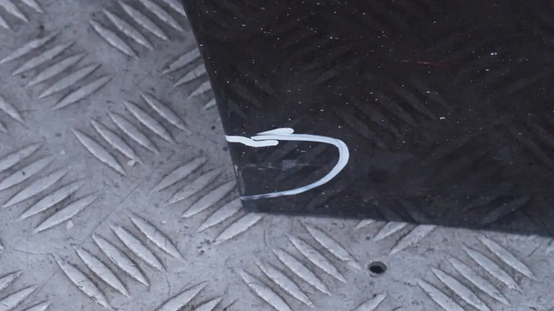 Puerta trasera derecha Hot Chocolate A88 para Mini Clubman R55 con número de pieza 7312189 Mini Clubman R55 Puerta trasera derecha Hot Chocolate A88 - SKU 7312189-CHOCO - Número de pieza 7312189